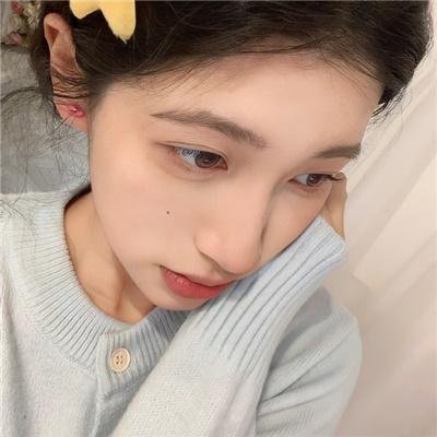 卿何薄命